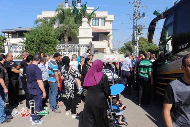 فيديو : كفر قاسم تودع الفوج الأخير  من حجاج  الطائرة   وسط دموع الفرح  ورئيس البلدية :  لا تنسونا من الدعاء 